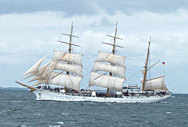 Dreimastbark, Bj. 1958, Heimathafen Kiel